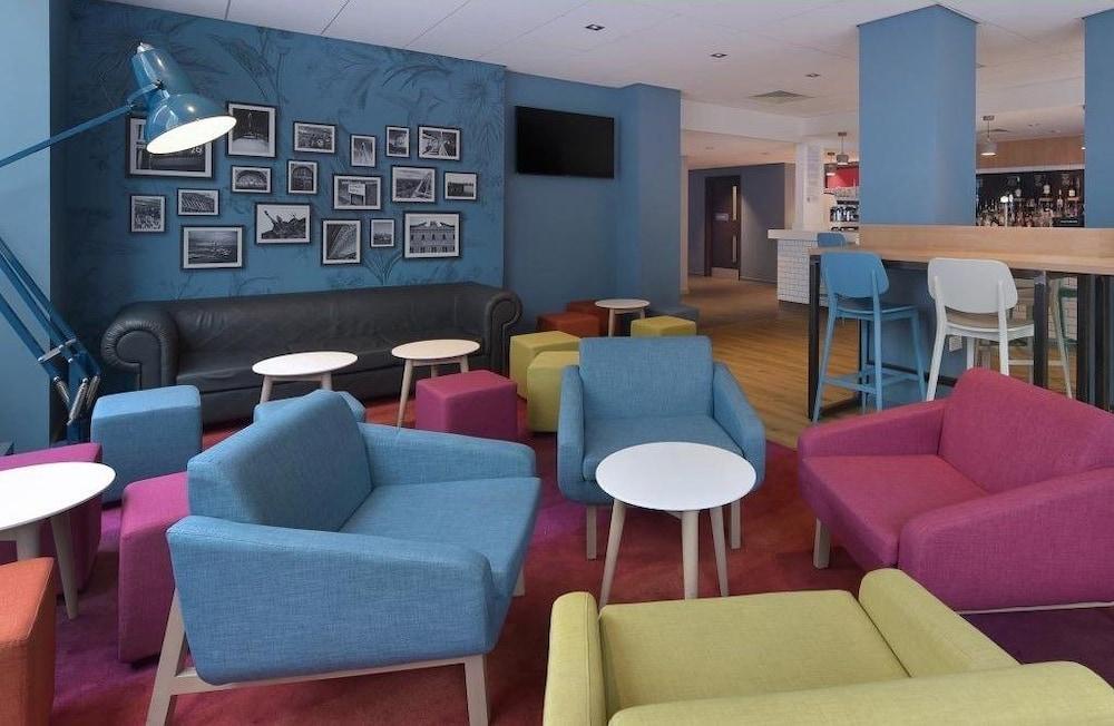 Travelodge London Central Waterloo Exterior photo
